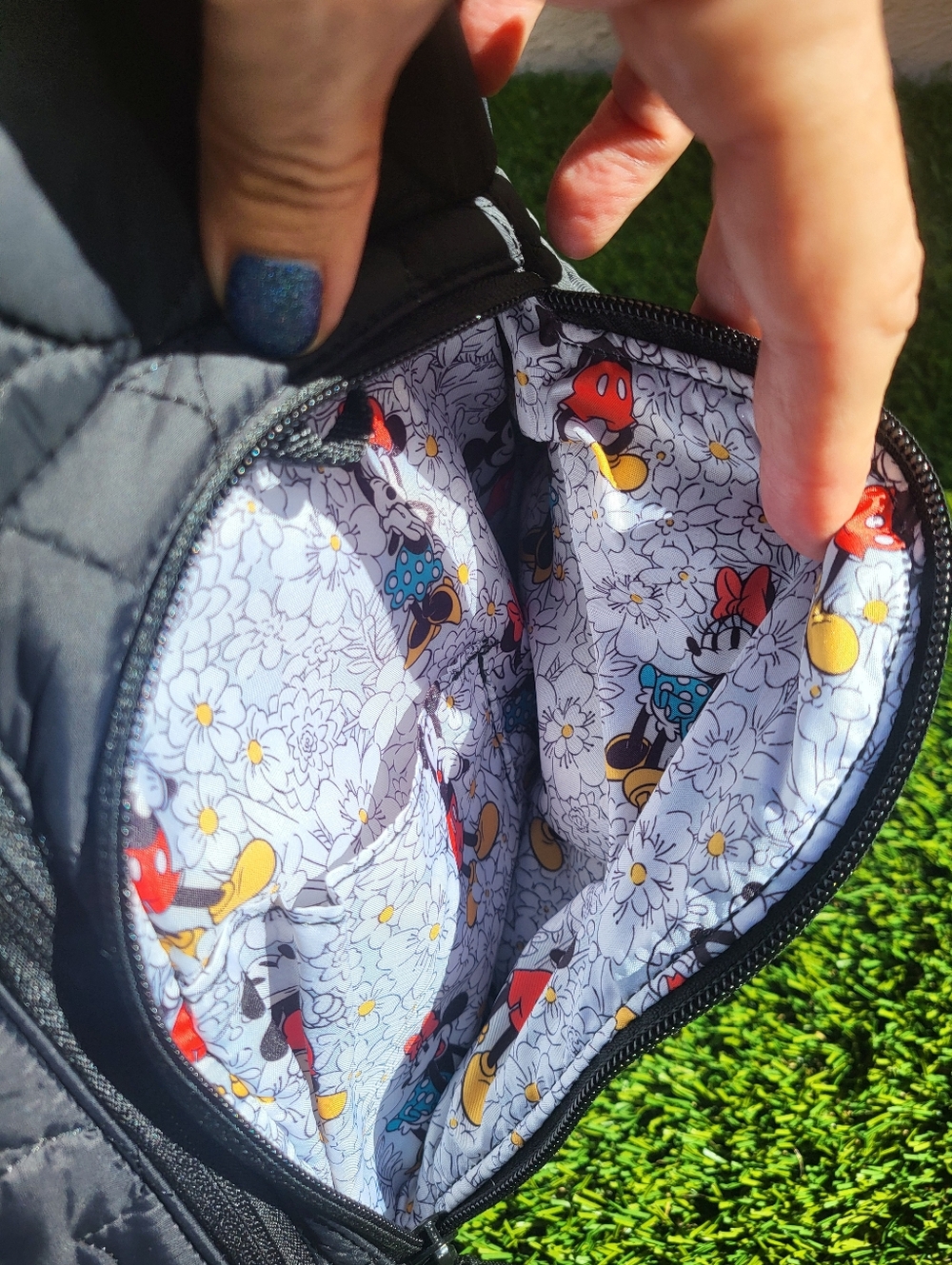 Vera Bradley Disney Black Quilted Sling Backpack with Mickey Mouse Interior. - Picture 9 of 16